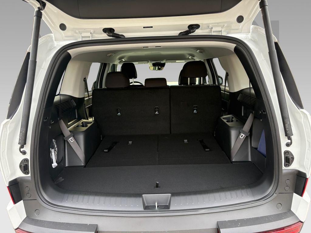 2026 Hyundai Santa Fe SE FWD