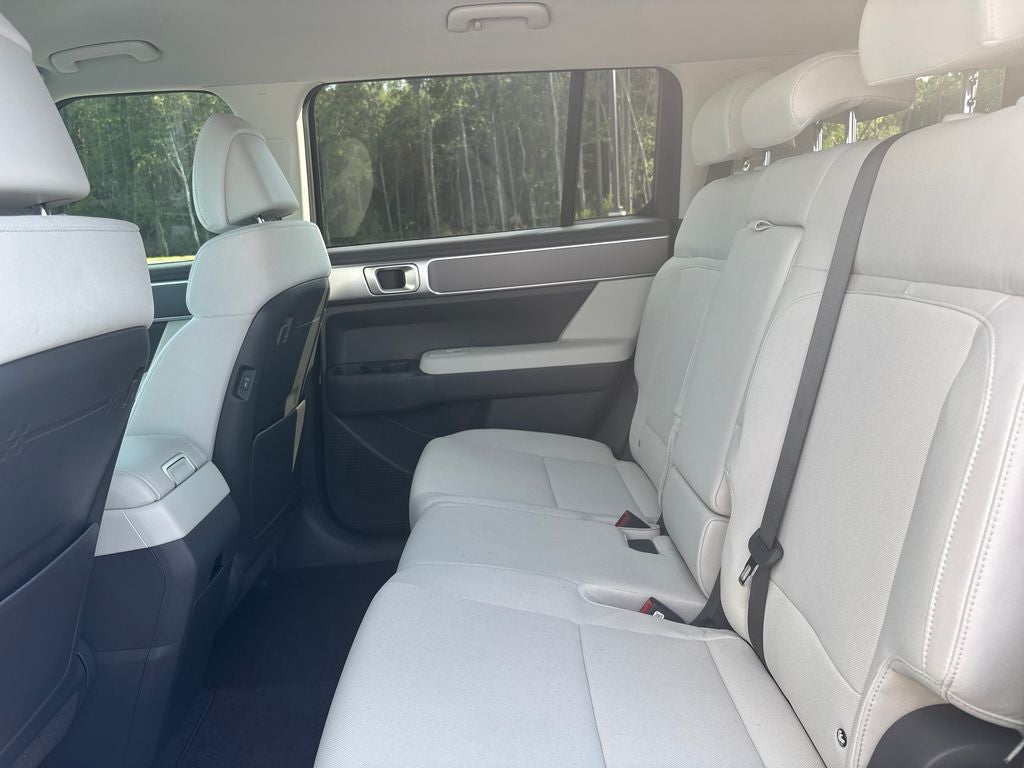 2026 Hyundai Santa Fe SE FWD