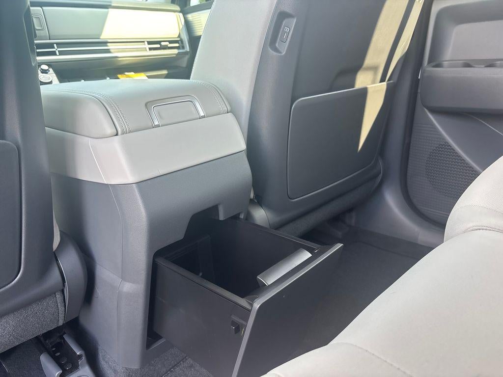 2026 Hyundai Santa Fe SE FWD