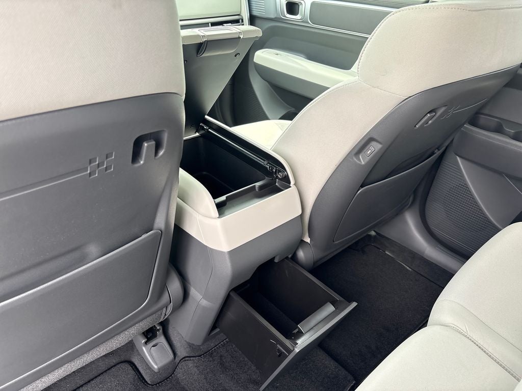 2026 Hyundai Santa Fe SE FWD