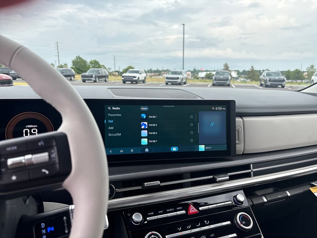 2026 Hyundai Santa Fe SE FWD