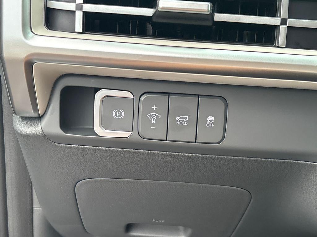 2026 Hyundai Santa Fe SE FWD