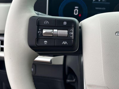 2026 Hyundai Santa Fe SE FWD