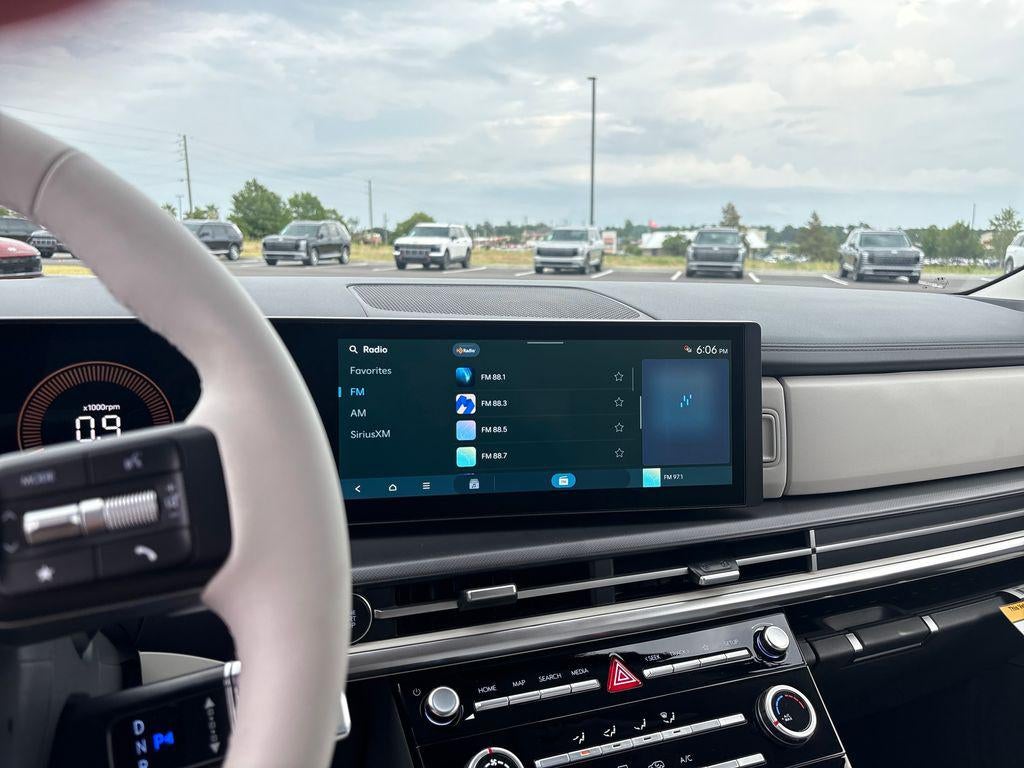 2026 Hyundai Santa Fe SE FWD