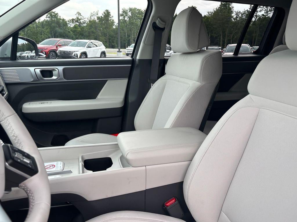 2026 Hyundai Santa Fe SE FWD