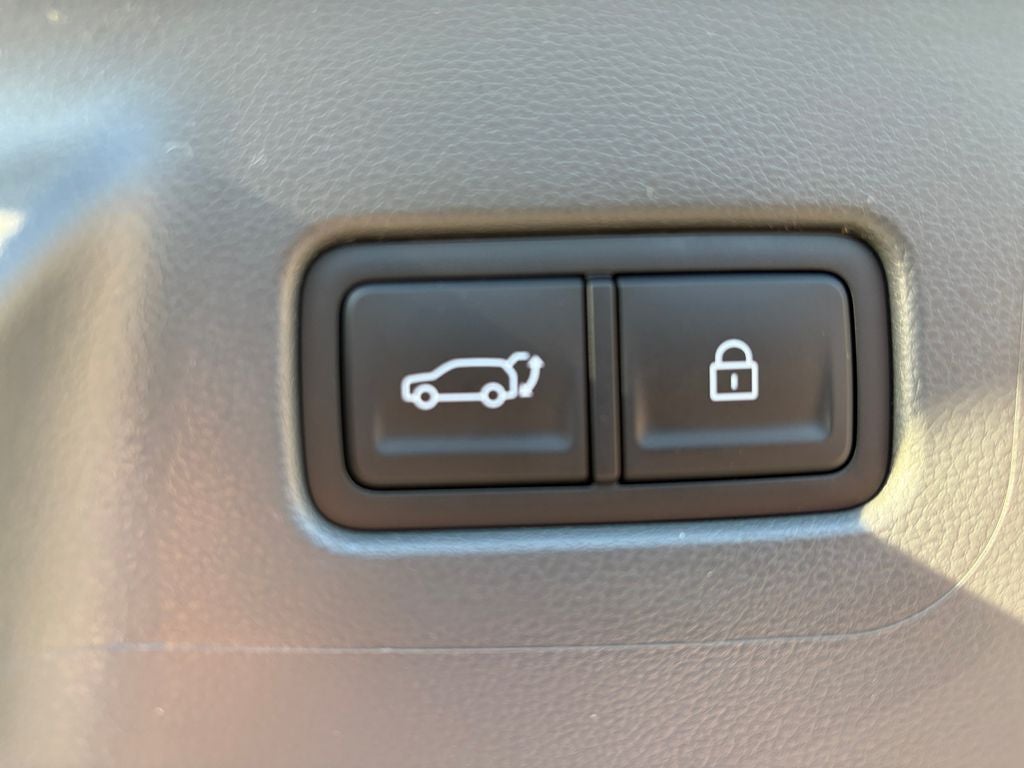 2026 Hyundai Santa Fe SE FWD