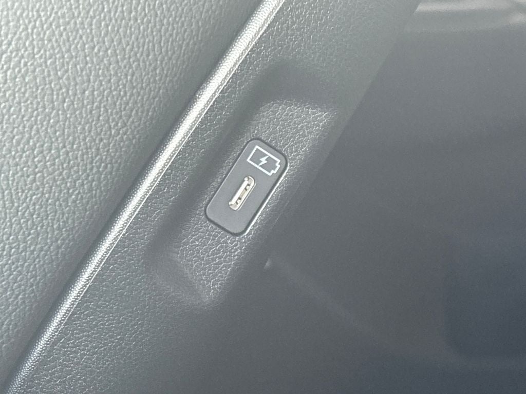 2027 Hyundai Santa Fe Limited FWD