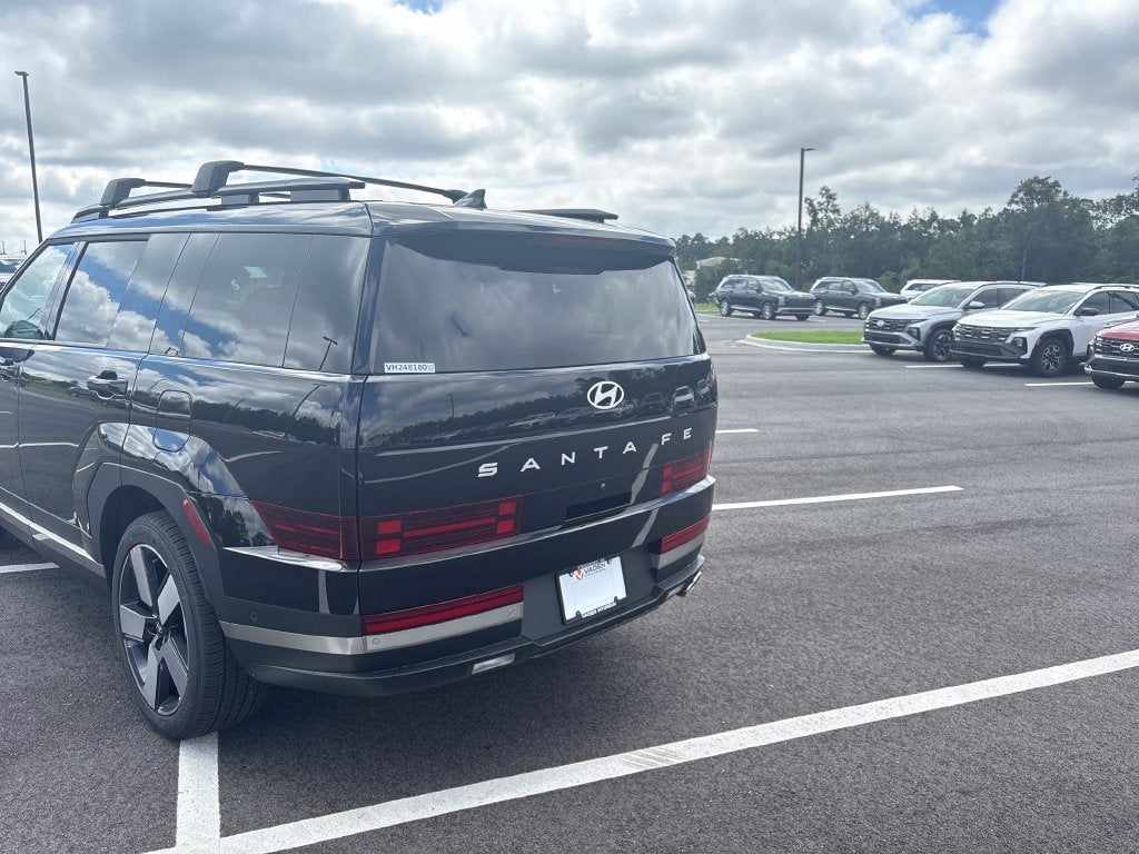 2027 Hyundai Santa Fe Limited FWD