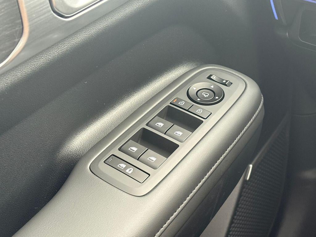 2027 Hyundai Santa Fe Limited FWD