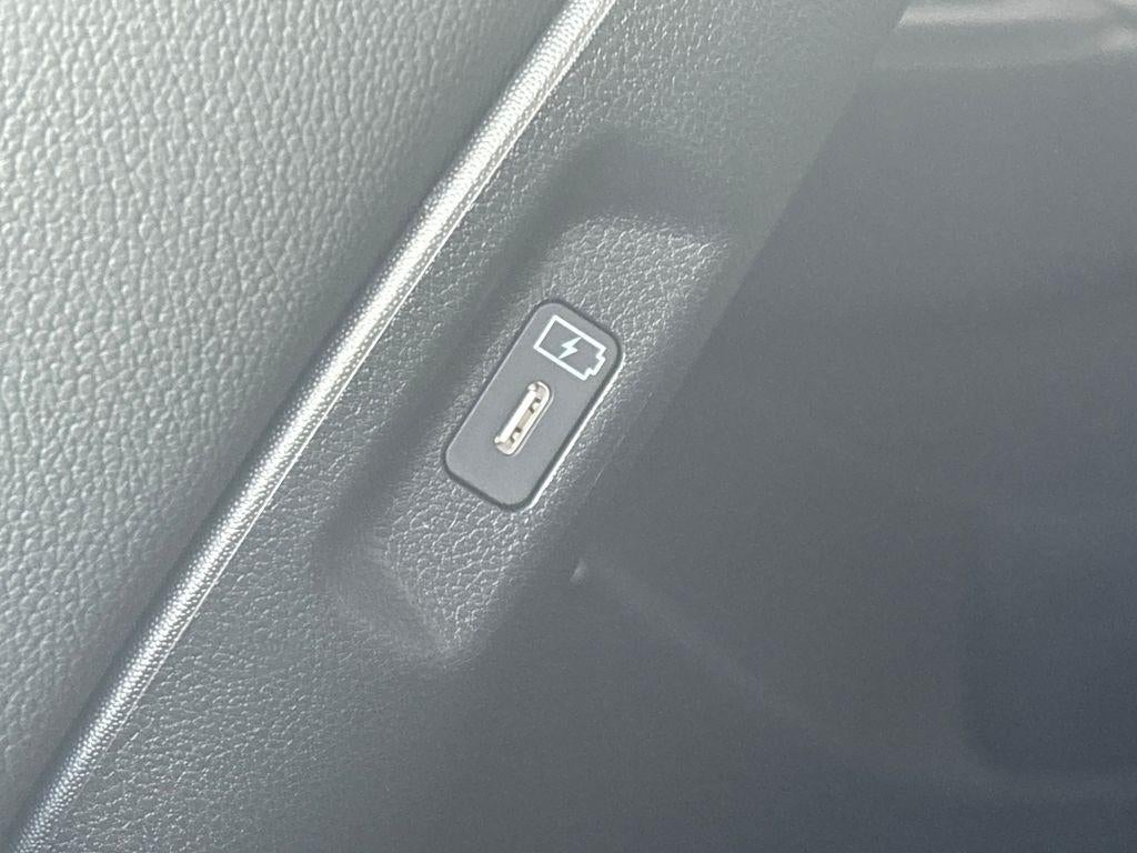 2027 Hyundai Santa Fe Limited FWD