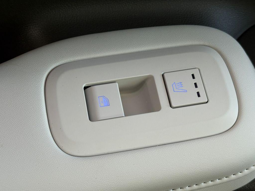 2025 Hyundai Santa Fe Calligraphy FWD