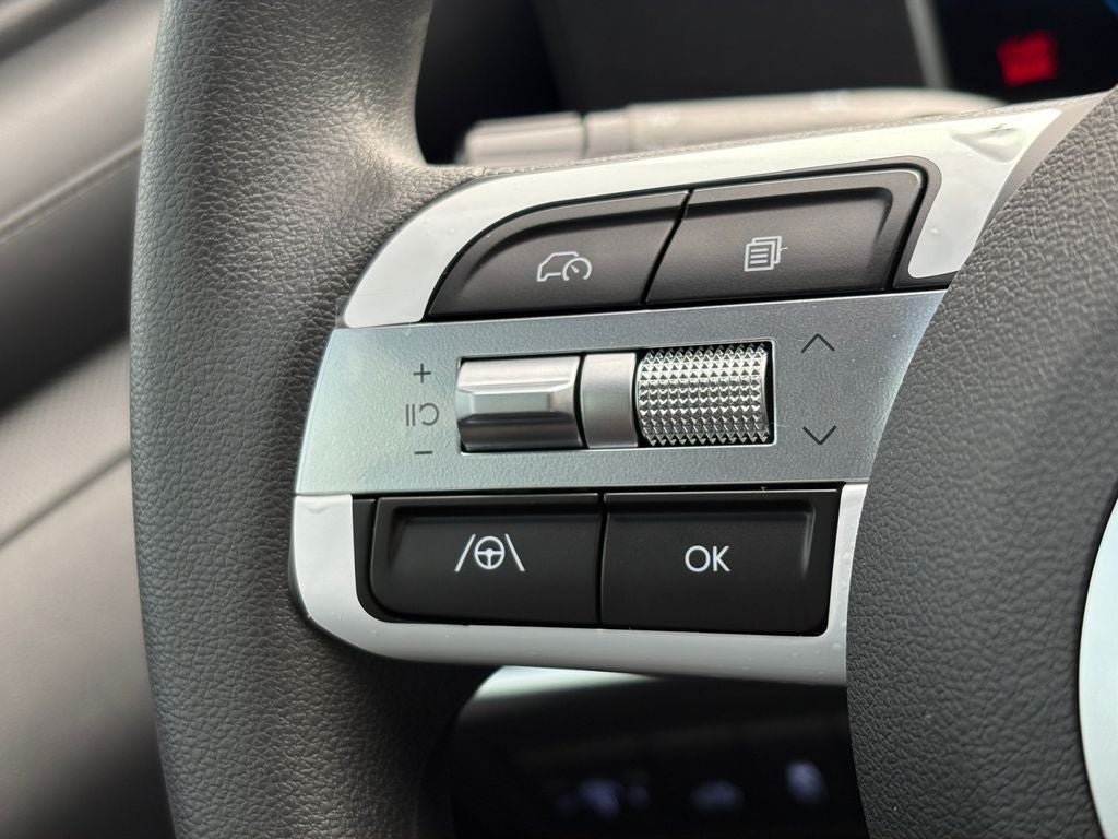 2025 Hyundai Santa Cruz SE