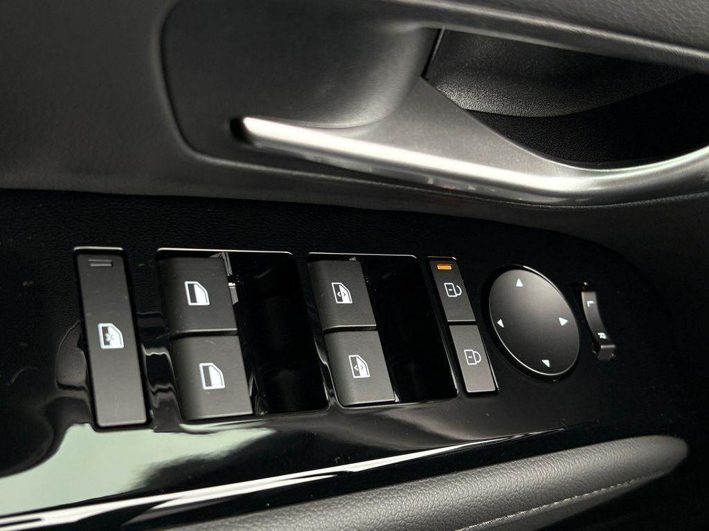 2025 Hyundai Santa Cruz SEL Activity FWD