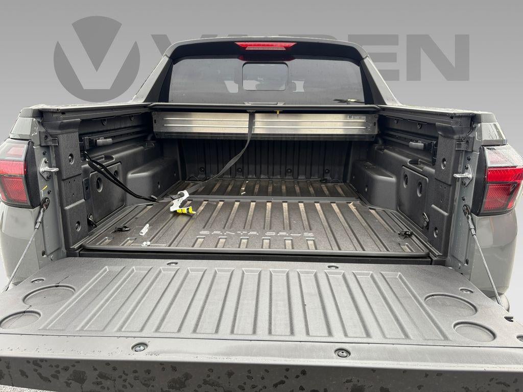 2025 Hyundai Santa Cruz SEL Activity FWD