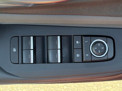 2025 Toyota Prius XLE