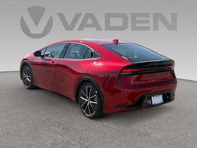 2025 Toyota Prius XLE