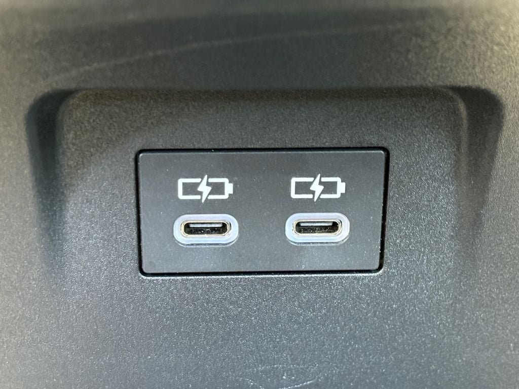 2025 Toyota Prius XLE