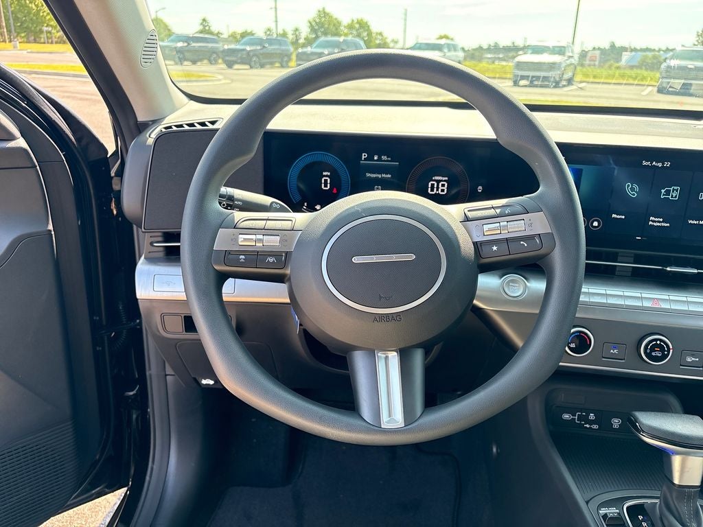 2027 Hyundai Kona SE FWD