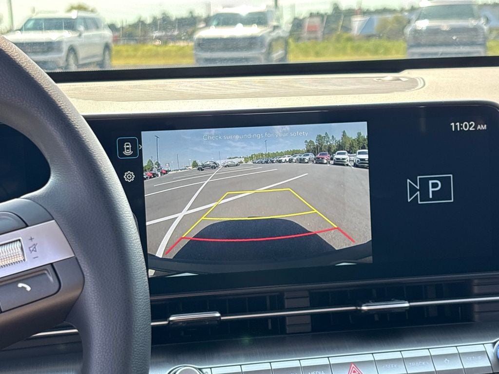 2027 Hyundai Kona SE FWD
