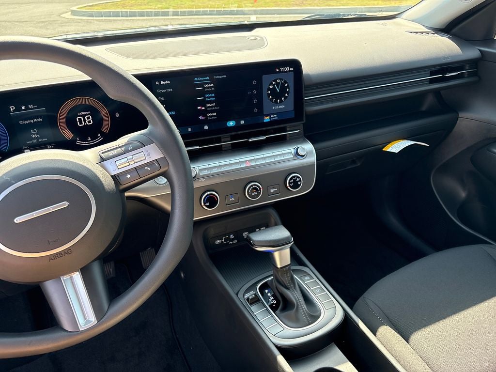 2027 Hyundai Kona SE FWD