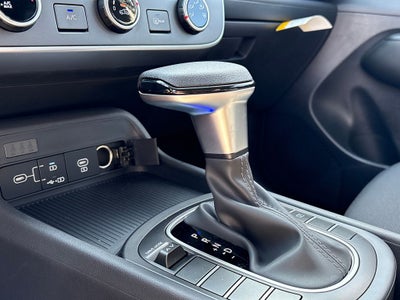 2027 Hyundai Kona SE FWD