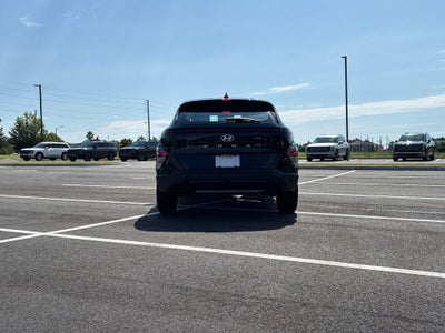 2027 Hyundai Kona SE FWD