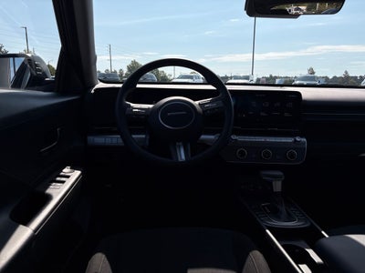 2027 Hyundai Kona SE FWD