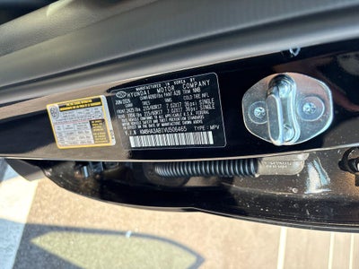 2027 Hyundai Kona SE FWD