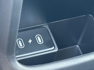 2027 Hyundai Kona SE FWD