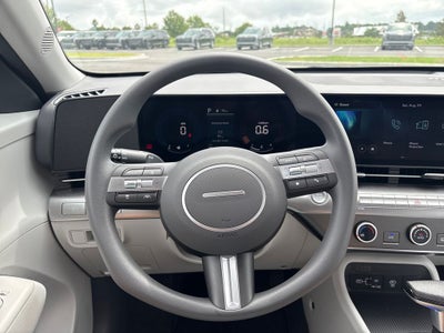 2027 Hyundai Kona SE FWD