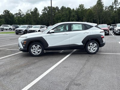 2027 Hyundai Kona SE FWD