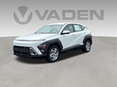 2027 Hyundai Kona SE FWD