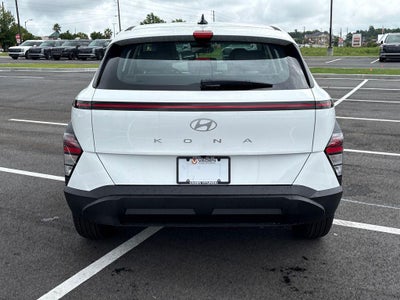 2027 Hyundai Kona SE FWD