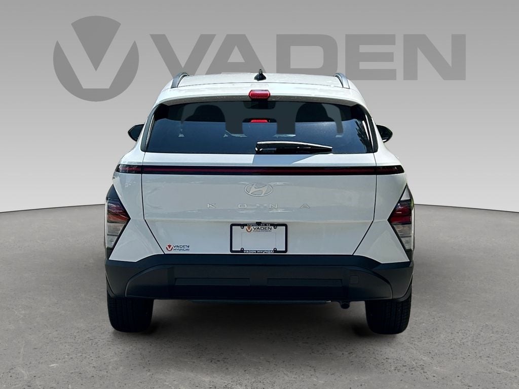 2025 Hyundai Kona SEL FWD