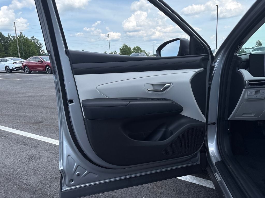 2026 Hyundai Tucson Hybrid SE