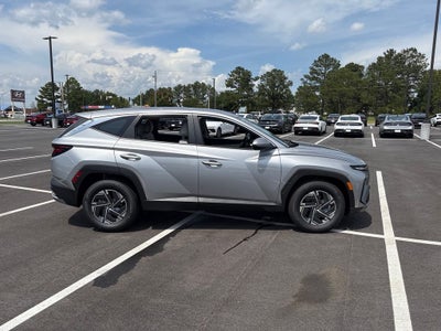 2026 Hyundai Tucson Hybrid SE