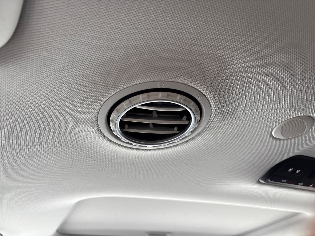 2027 Hyundai Palisade Hybrid Blue SEL Premium 8P