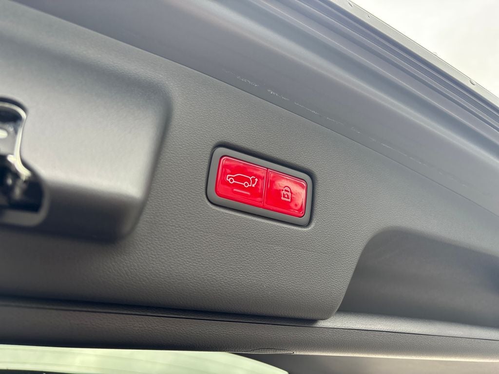 2027 Hyundai Palisade Hybrid Blue SEL Premium 8P
