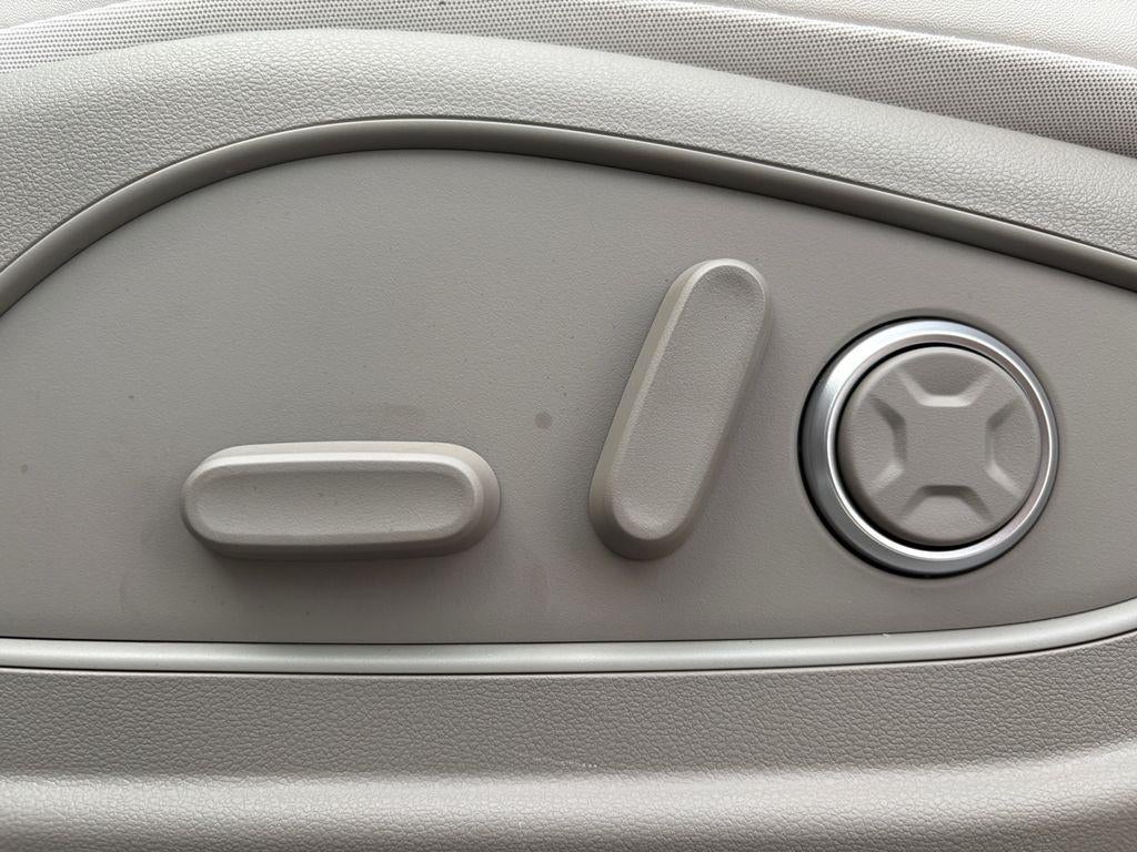 2026 Hyundai Palisade Hybrid Blue SEL Premium 8P