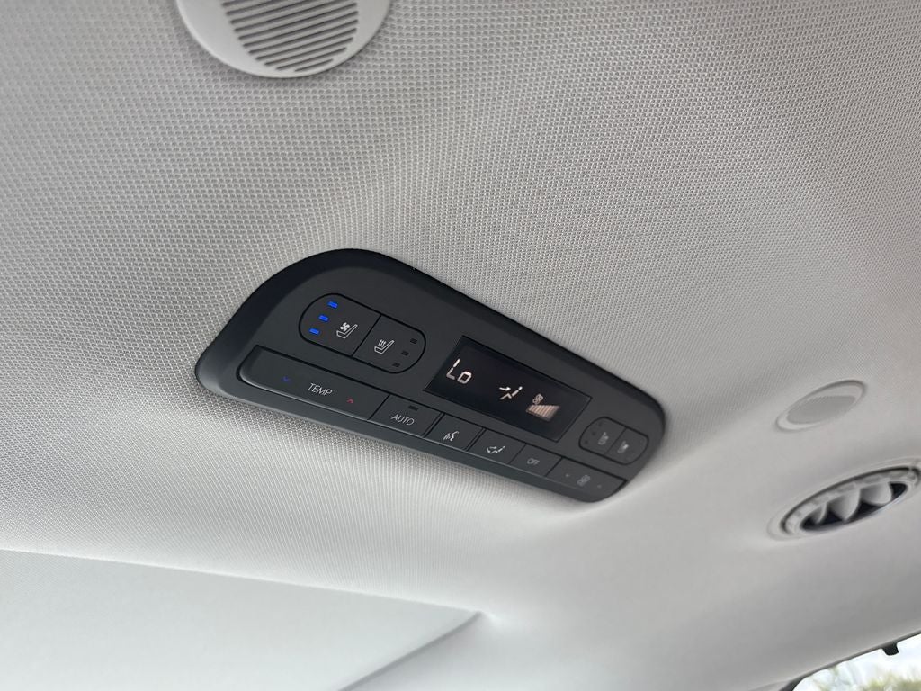 2027 Hyundai Palisade Hybrid Blue SEL Premium 8P