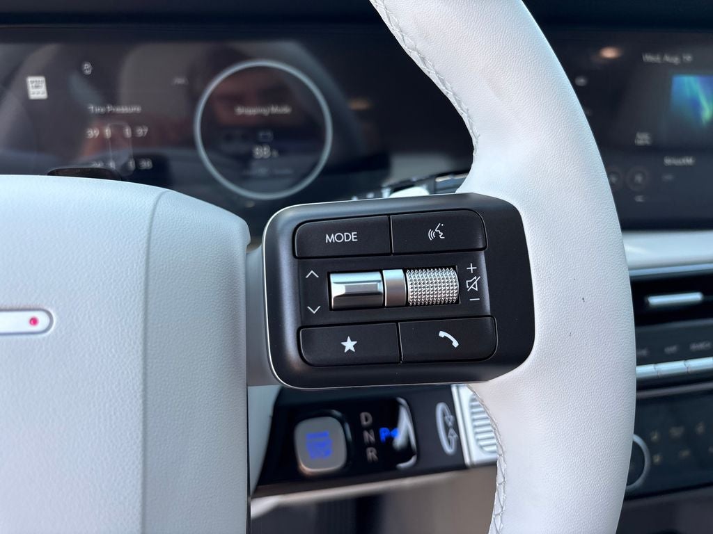 2027 Hyundai Palisade Hybrid Blue SEL Premium 7P