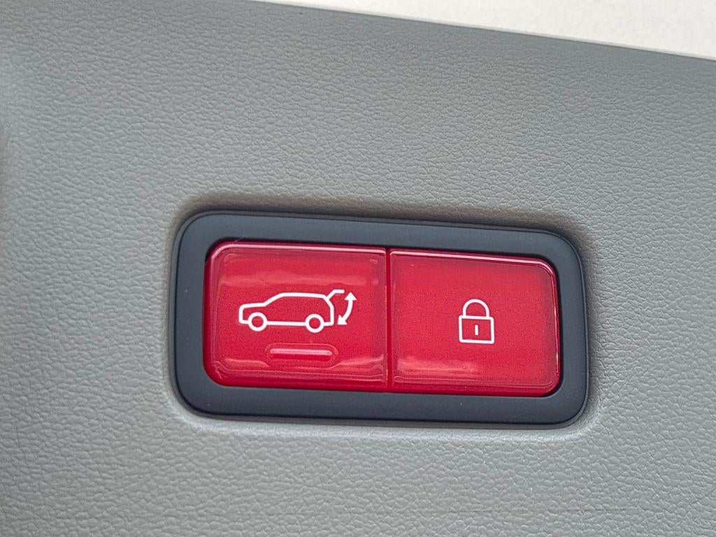 2027 Hyundai Palisade Hybrid Limited 7P