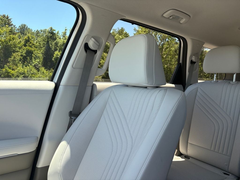 2026 Hyundai Palisade Hybrid Blue SEL 7P