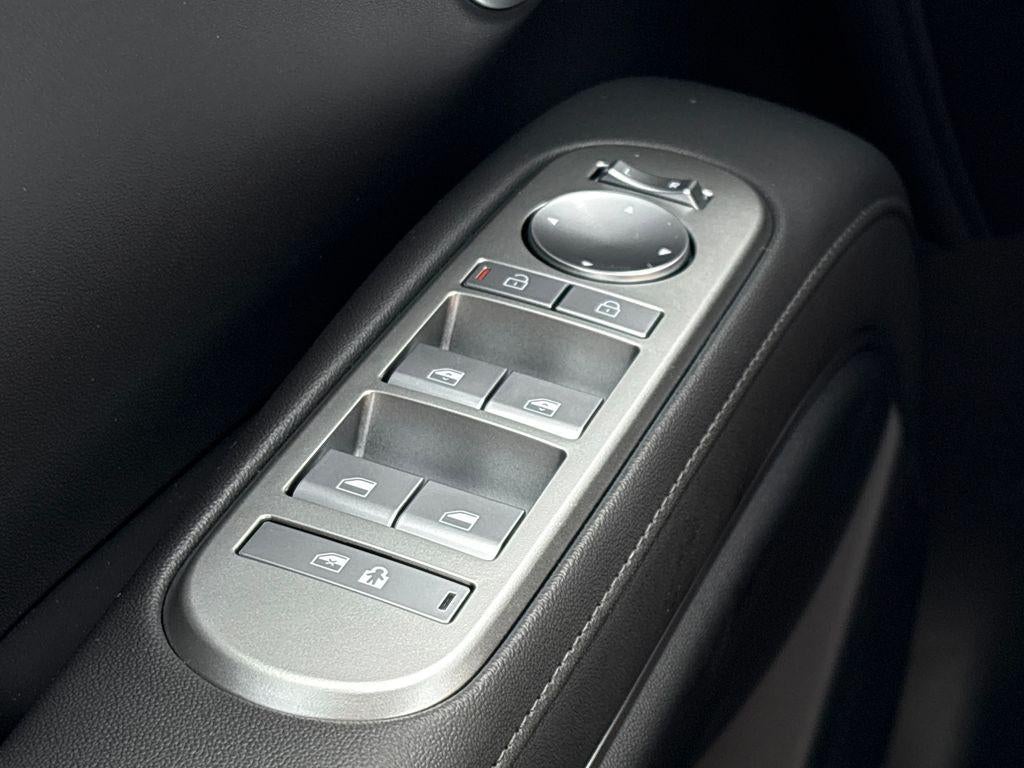 2026 Hyundai Palisade Hybrid Blue SEL 7P