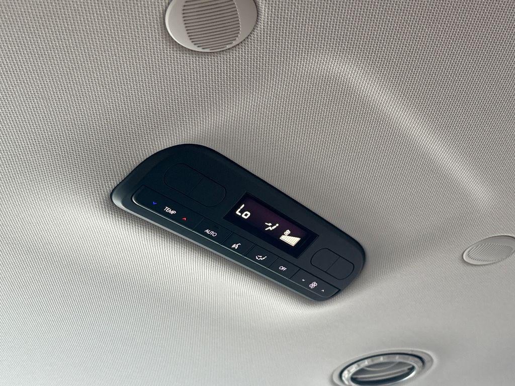 2026 Hyundai Palisade Hybrid Blue SEL 8P