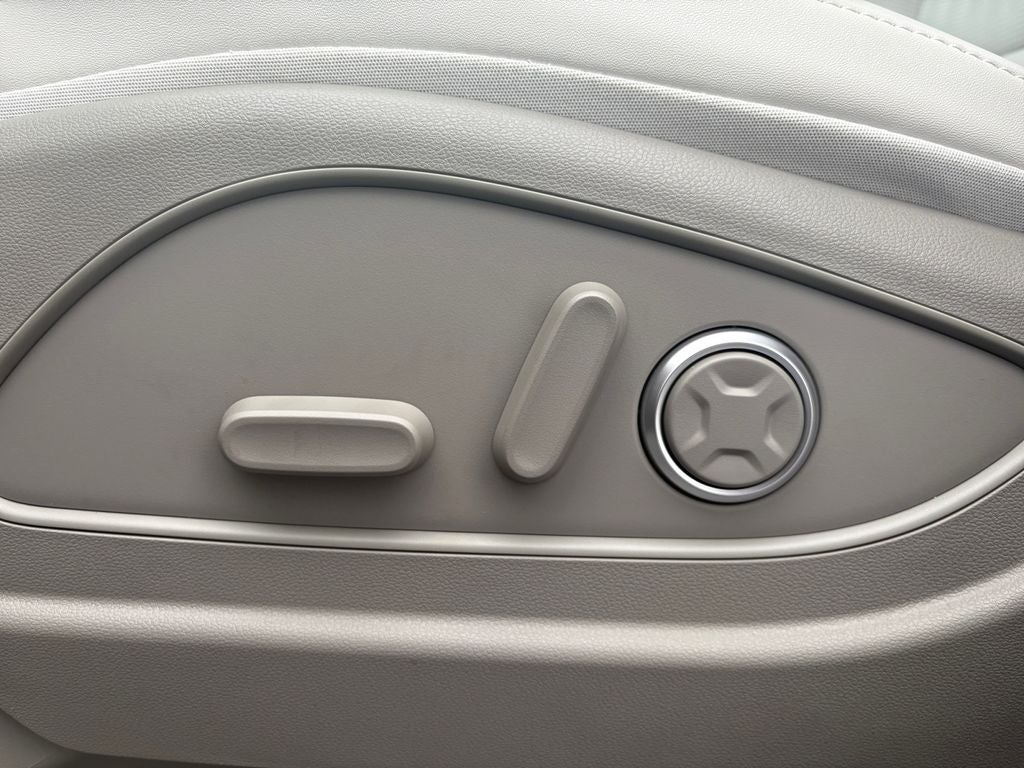 2026 Hyundai Palisade SEL Premium FWD