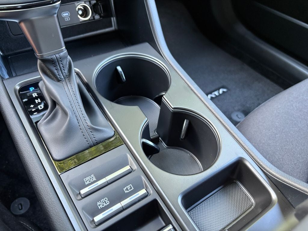 2025 Hyundai Sonata SE