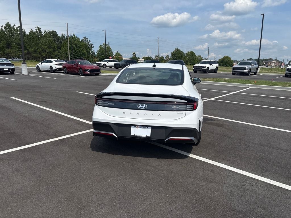 2026 Hyundai Sonata Hybrid Blue