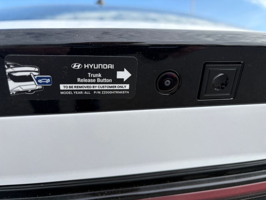 2026 Hyundai Sonata Hybrid Blue