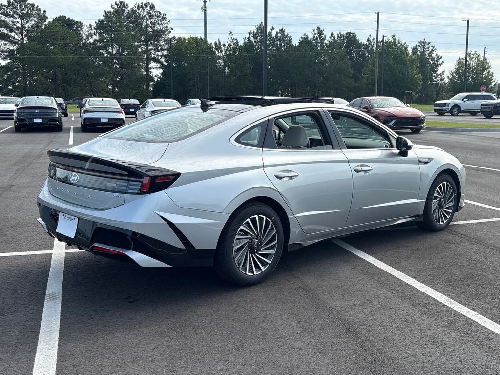2026 Hyundai Sonata Hybrid SEL